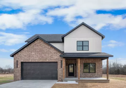 360 S Idlewood Way, Bolivar, MO 65613