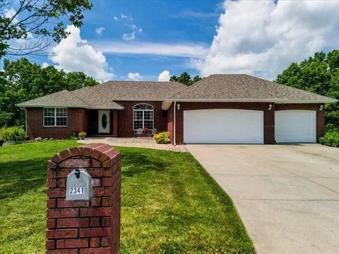 2341 Melton Dr, Nixa, MO 65714