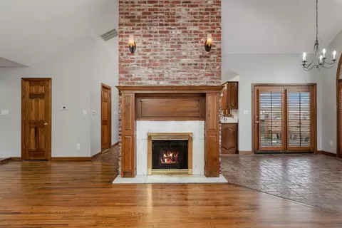3534 E Whitehall Dr, Springfield, MO 65809 photo 12