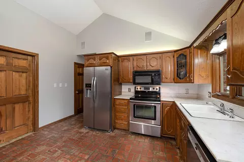 3534 E Whitehall Dr, Springfield, MO 65809 photo 15