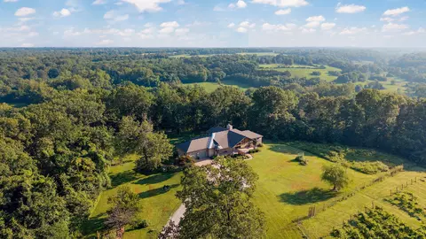 6487 N Farm Road 171, Springfield, MO 65803
