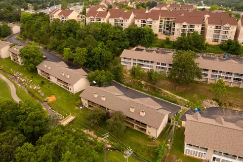 View/Area - 320 Turnberry Rd # 2, Branson, MO 65616 photo 3 of 6