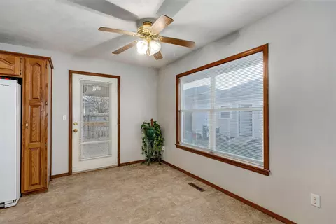 5567 S Jefferson Ave, Springfield, MO 65810 photo 9