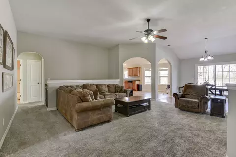 Living - 325 Southview Dr, Branson, MO 65616 photo 1 of 1