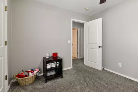Bedroom - 325 Southview Dr, Branson, MO 65616 photo 10 of 10