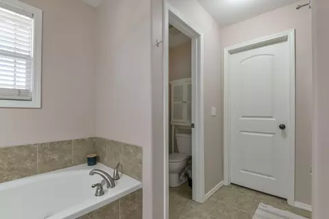 Entry Way - 325 Southview Dr, Branson, MO 65616 photo 3 of 3