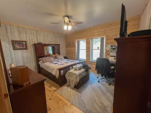 Bedroom - 53 Veazey Dr, Brixey, MO 65618 photo 3 of 5