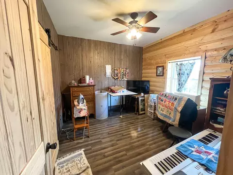Bedroom - 53 Veazey Dr, Brixey, MO 65618 photo 1 of 5