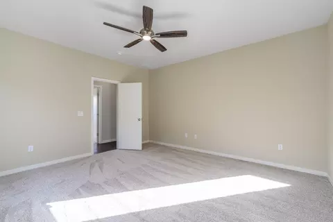 Bedroom - 3801 W Broadmoor St, Springfield, MO 65807 photo 1 of 10