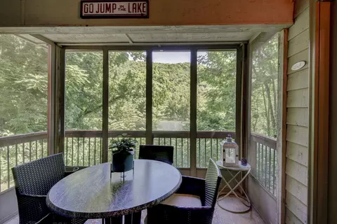 Exterior - 366 Wimbledon Dr #3, Branson, MO 65616 photo 4 of 12