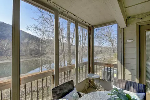 Exterior - 366 Wimbledon Dr #3, Branson, MO 65616 photo 2 of 12