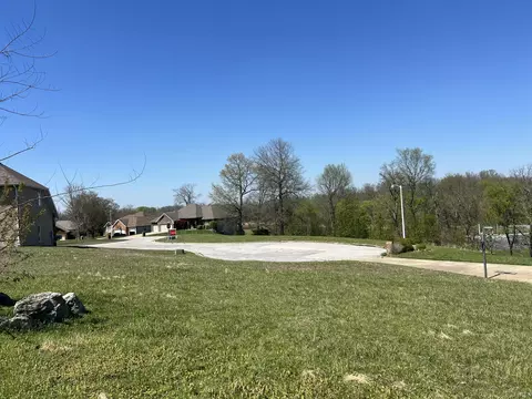 000 Eagles Nest #1, Rogersville, MO 65742