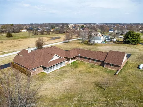 1526 E Lakecrest Dr, Ozark, MO 65721 photo 4