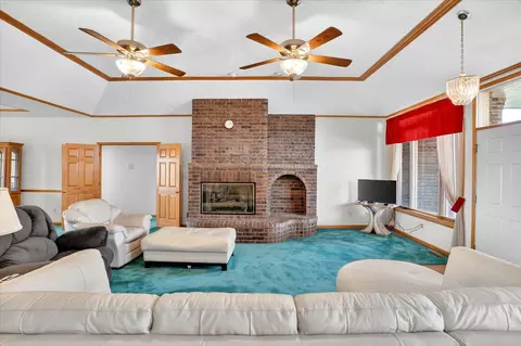 1526 E Lakecrest Dr, Ozark, MO 65721 photo 9