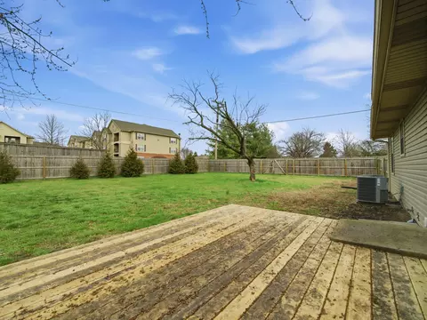 307 E Deanna Ln, Nixa, MO 65714 photo 24
