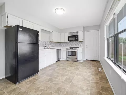 307 E Deanna Ln, Nixa, MO 65714 photo 8