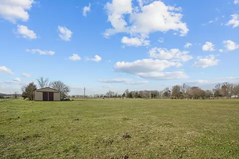 Exterior - 323 Larkspur Ct, Ozark, MO 65721 photo 6 of 8
