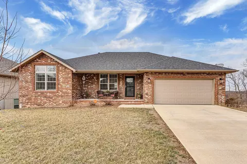 5619 S Lexington Ave, Springfield, MO 65810