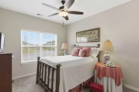 Bedroom - 126 Rue De Villas Cir, Branson, MO 65616 photo 3 of 4