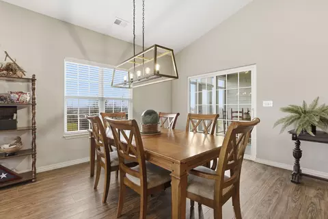 Dining - 126 Rue De Villas Cir, Branson, MO 65616 photo 1 of 2