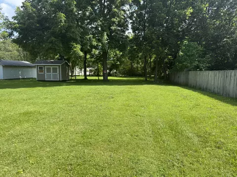 2402 E Commercial St, Springfield, MO 65803 photo 3