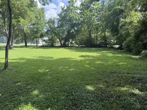 2402 E Commercial St, Springfield, MO 65803 photo 5