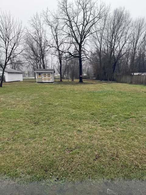 2402 E Commercial St, Springfield, MO 65803