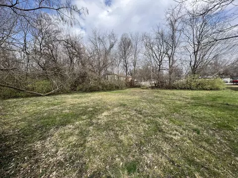 2402 E Commercial St, Springfield, MO 65803 photo 8