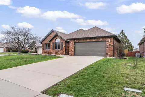 4530 S Shady Lane Ct, Springfield, MO 65810 photo 2
