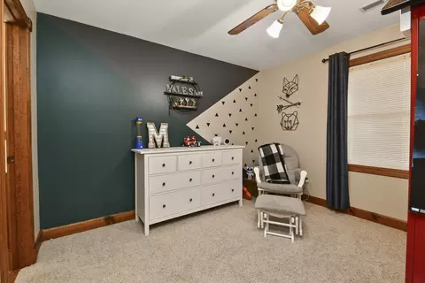 Bedroom - 680 E Trakel Pl, Springfield, MO 65810 photo 4 of 9