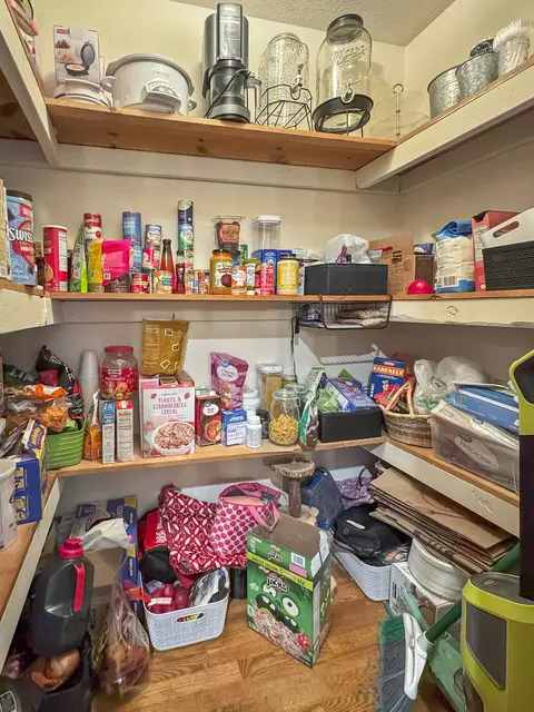 Other - 680 E Trakel Pl, Springfield, MO 65810 photo 1 of 9