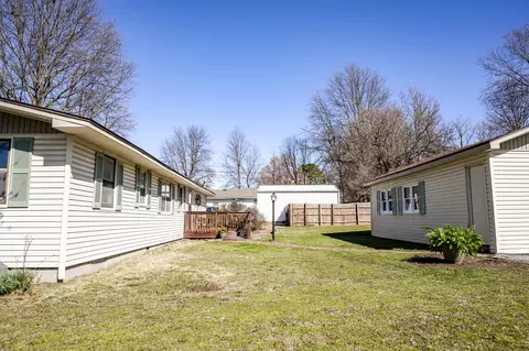Exterior - 1413 4th St, Monett, MO 65708 photo 12 of 13