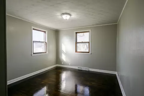 Bedroom - 1413 4th St, Monett, MO 65708 photo 5 of 9