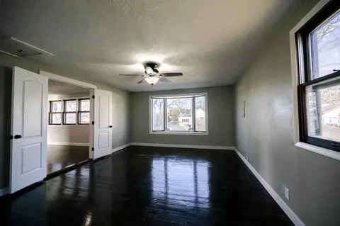 Living - 1413 4th St, Monett, MO 65708 photo 5 of 5