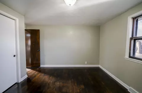 Bedroom - 1413 4th St, Monett, MO 65708 photo 3 of 9