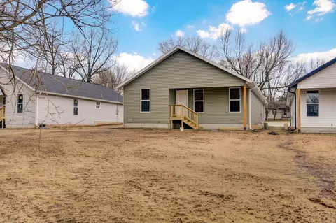 Exterior - 1107 E Smith St, Springfield, MO 65803 photo 6 of 6