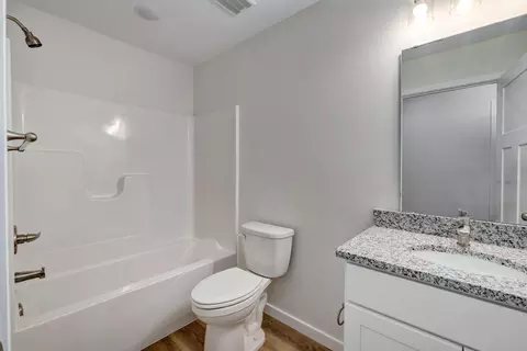 Bath - 1107 E Smith St, Springfield, MO 65803 photo 2 of 2