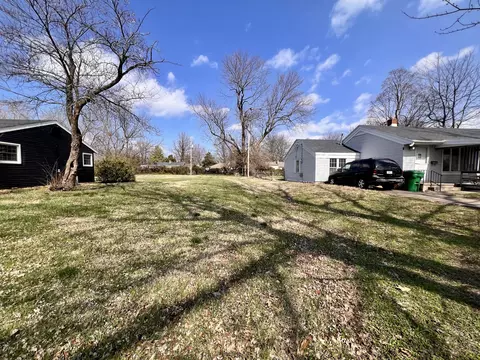 1609 E Cherokee St, Springfield, MO 65804