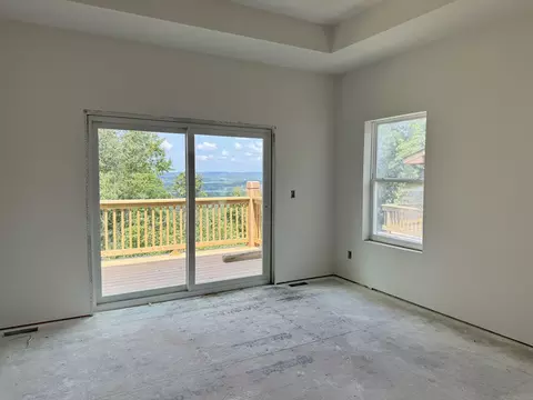 Bedroom - 1125 Skyview Dr, Branson, MO 65616 photo 2 of 2