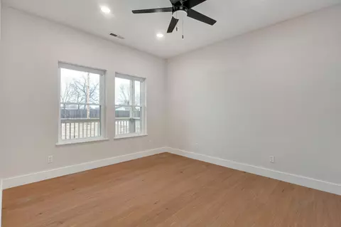 1137 N Dickerson Ave # A, Springfield, MO 65803 photo 18