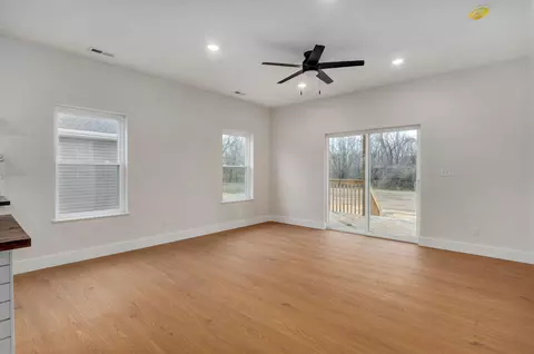 1137 N Dickerson Ave # A, Springfield, MO 65803 photo 7