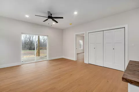 1137 N Dickerson Ave # A, Springfield, MO 65803 photo 9