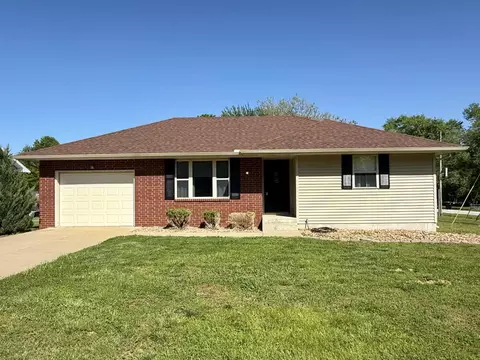 1409 S Schrock St, El Dorado Springs, MO 64744