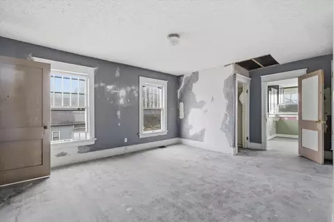 Bedroom - 1447 N Broadway Ave, Springfield, MO 65802 photo 1 of 3