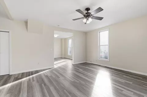 Living - 1026 W Division St, Springfield, MO 65803 photo 2 of 5