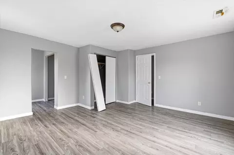Bedroom - 1026 W Division St, Springfield, MO 65803 photo 3 of 3