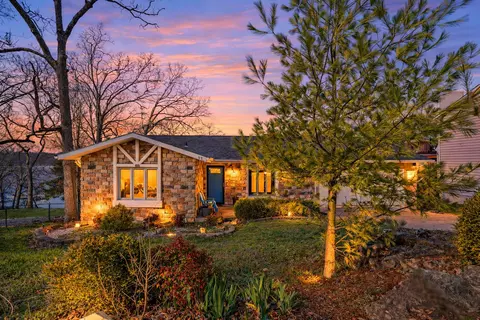 257 Elm Point Ln, Kimberling City, MO 65686