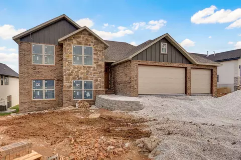 3014 W Teton Dr, Springfield, MO 65810