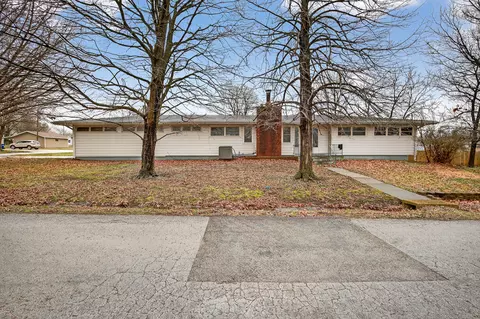 1606 W Lincoln St, Buffalo, MO 65622