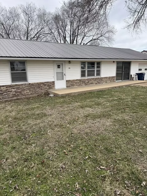 515 S Oak St, Buffalo, MO 65622